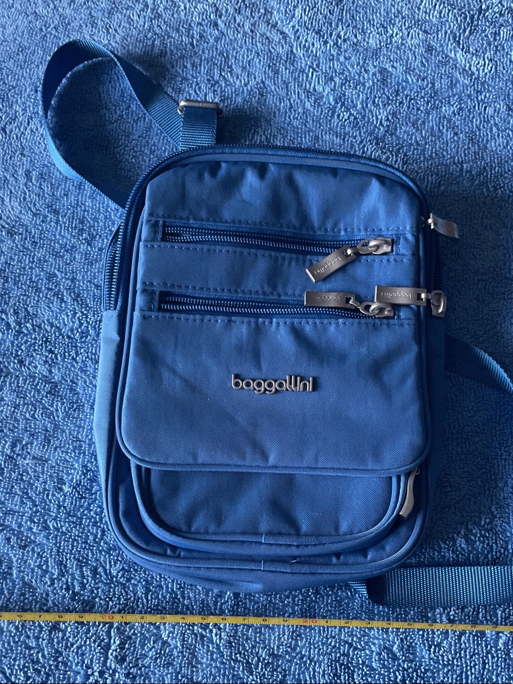 Baggallini Royal Blue Compact Crossbody Messenger